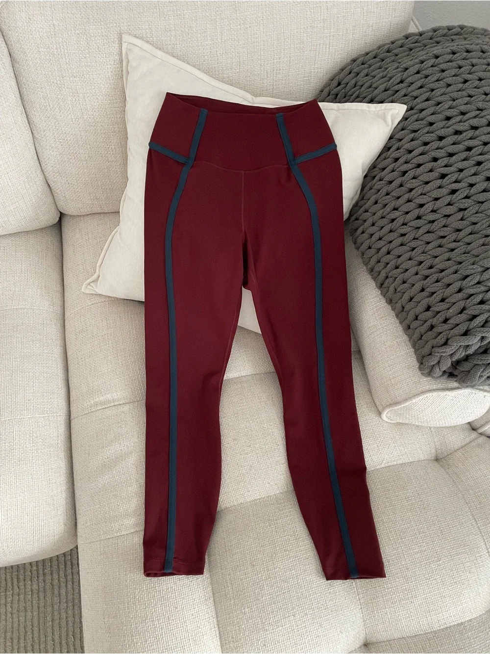 Nike High Rise 7/8 Legging Burgundy Navy Stripe Piping
